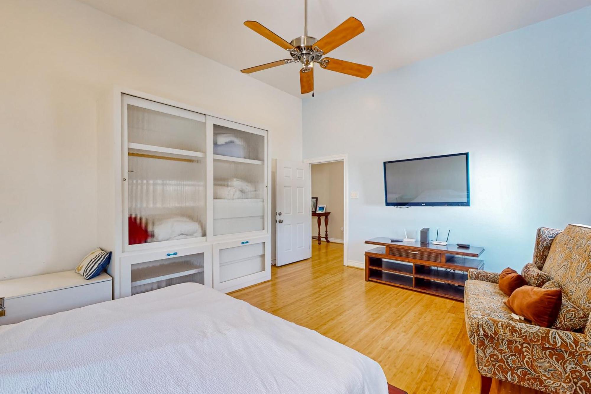 Ferienwohnung Under The Avenue Galveston Exterior foto